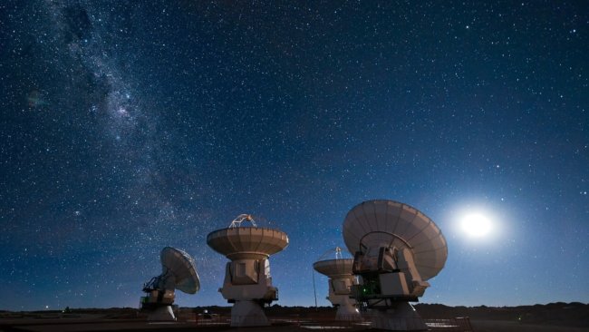 Ученые из ЕКА более точно рассчитали массу Млечного Пути. Фото.