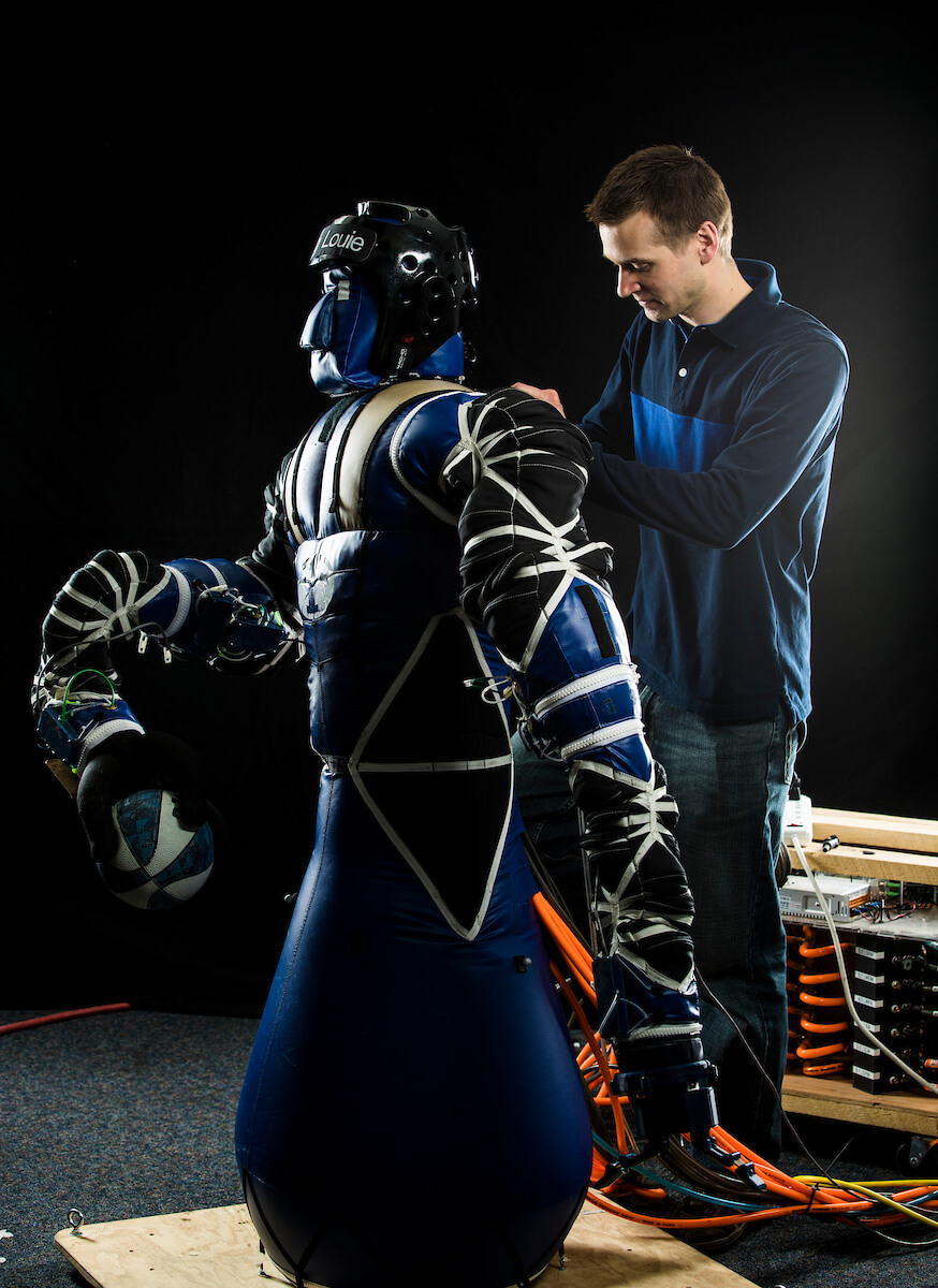 NASA финансирует разработку надувного робота для космоса. Фото.