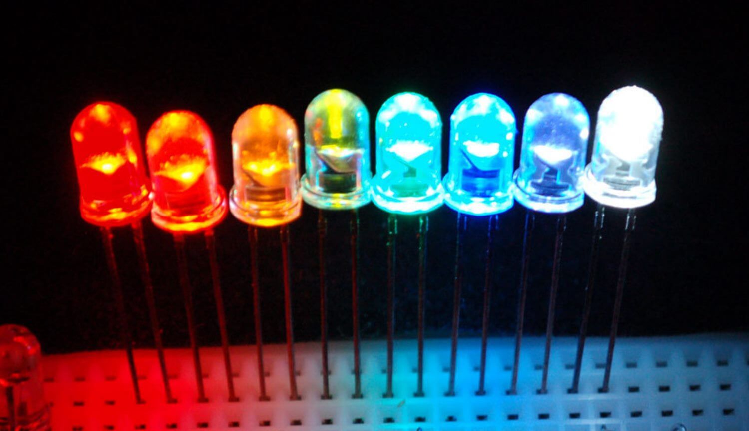 Новый тип светодиодов увеличит разрешение дисплеев в три раза.. Фото.