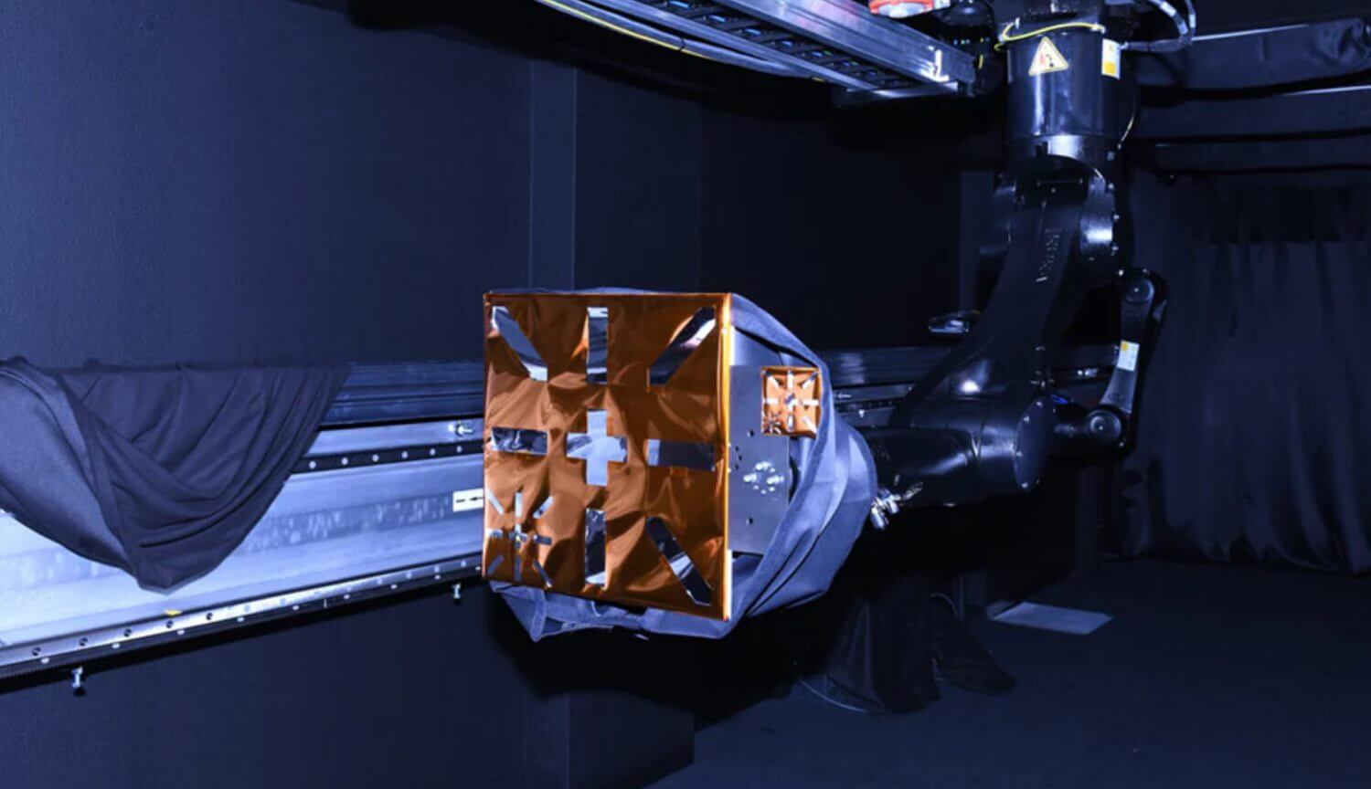 Космические корабли и спутники получат новые «габаритные огни» для безопасной стыковки. Фото.