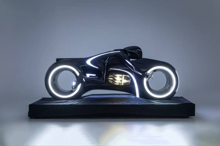 #галерея | Открылась выставка футуристических автомобилей из различной научной фантастики. Фото.