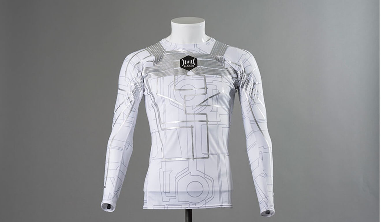 Создан моющийся датчик, который можно вплетать в ткань.. Фото.