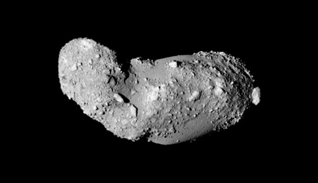 Астероид Итокава подтвердил, что вода на Земле имеет космическое происхождение. Фото.