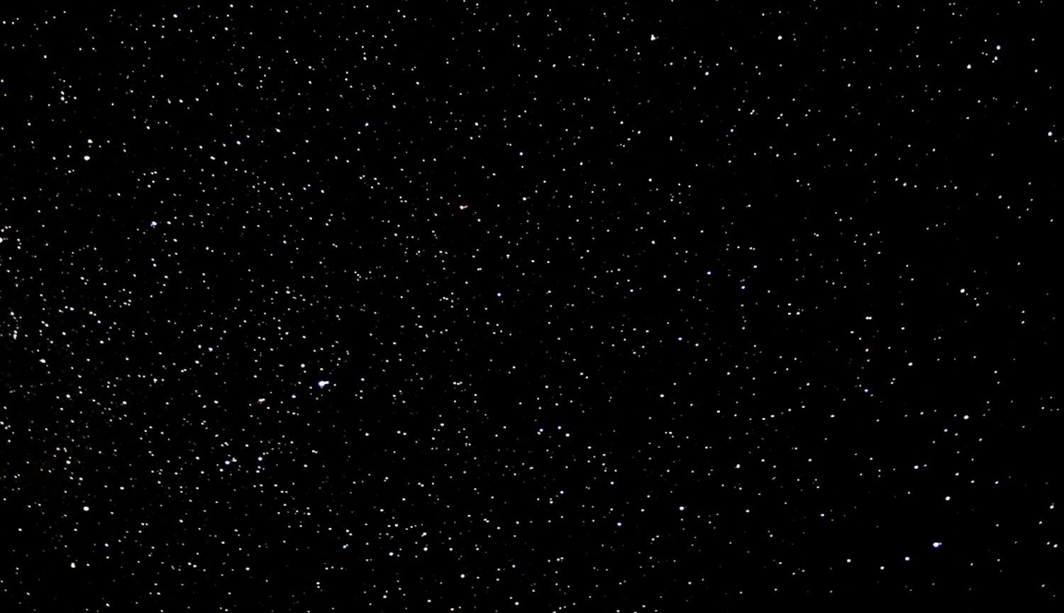 #видео | В небе над Нидерландами образовался «поезд» из интернет-спутников Starlink. Фото.