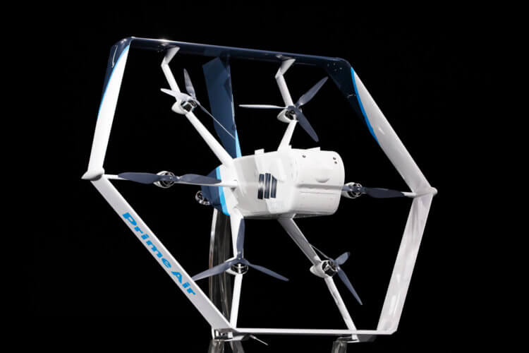 Amazon показала свой новый беспилотный дрон для доставки. Фото.