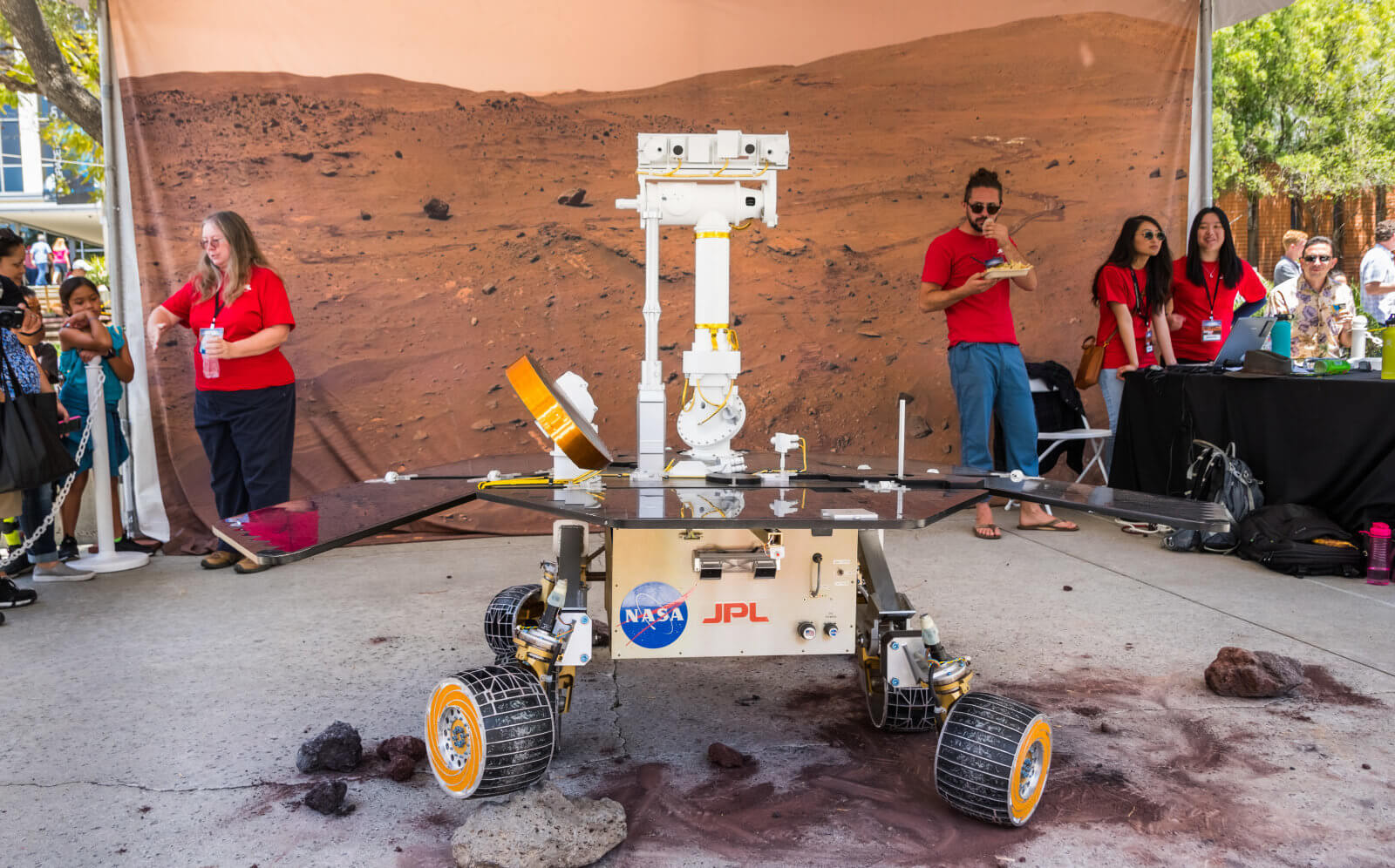 Хакеры взломали сервер NASA, используя дешевый компьютер Raspberry Pi.. Фото.