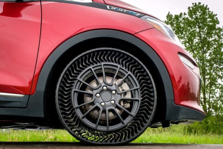 Больше никаких проколов: Michelin и GM обещают выпустить безвоздушные шины к 2024 году. Фото.