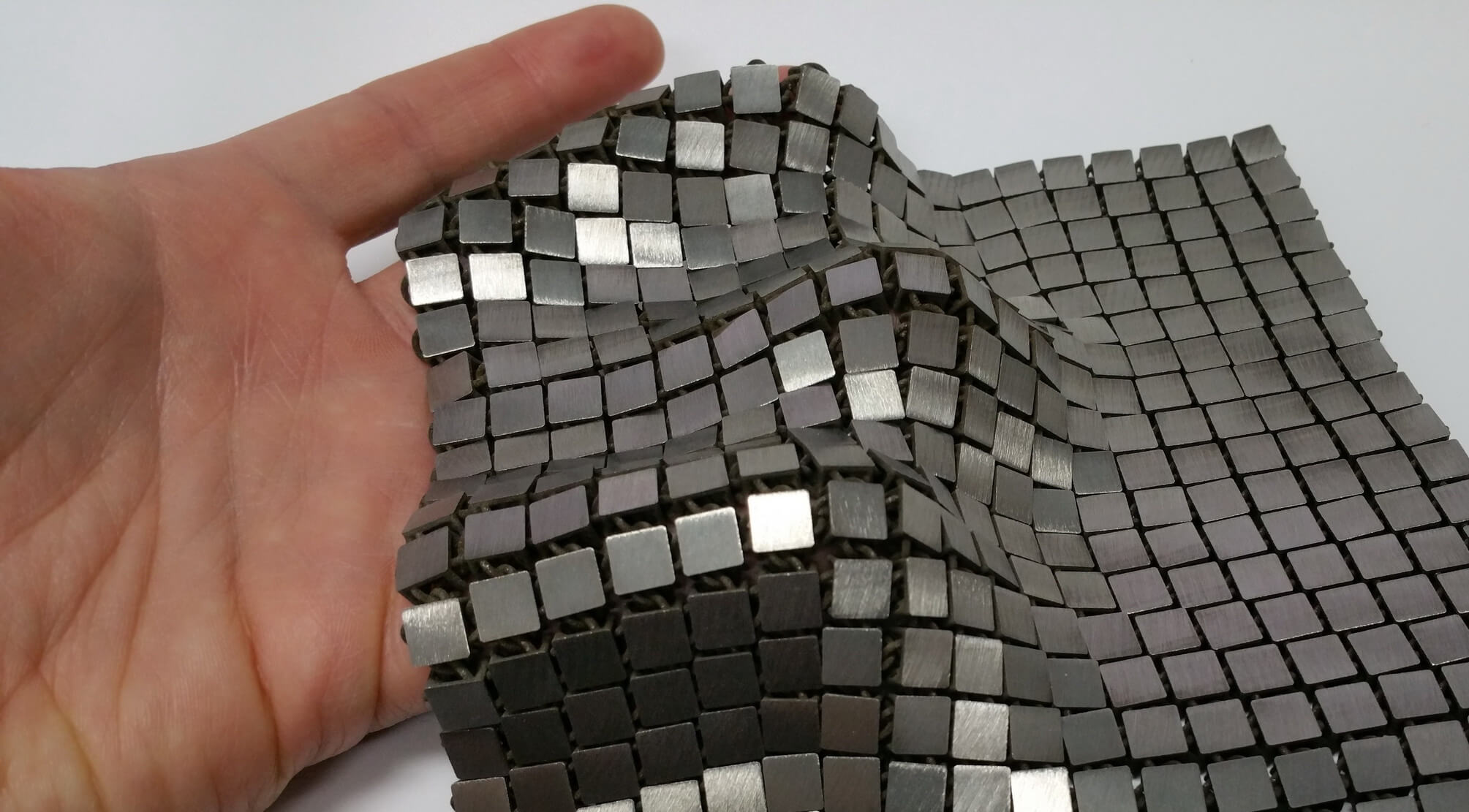 Новые материалы могут изменить многое. Фото.