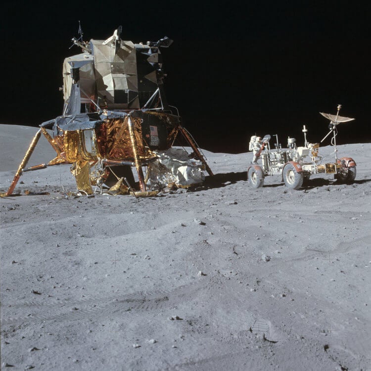 Сколько раз люди высаживались на Луну? Пятая высадка на Луну – «Аполлон-16». Фото.