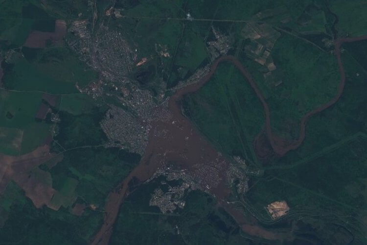 Наводнение в Иркутской области: причины и последствия. Причины наводнения в Иркутской области. Фото.
