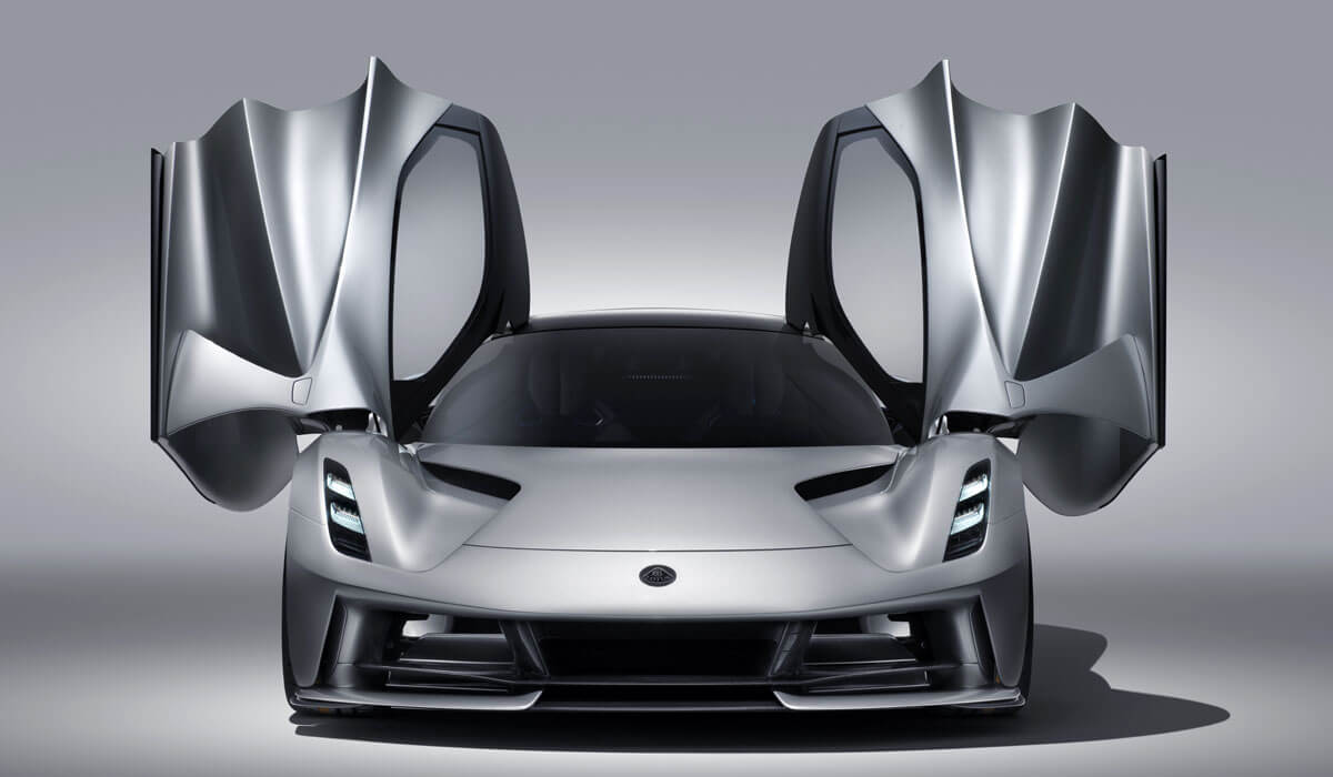 Lotus Evija – самый мощный автомобиль в мире. 2000 лошадиных сил за 2 миллиона долларов.. Самый мощный электромобиль в мире.. Фото.