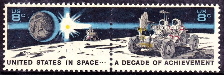 Скандал вокруг миссии «Аполлон-15». Конверты и марки, которые пытались продать астронавты. Фото.