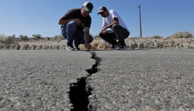 В США произошло более 3000 землетрясений за несколько дней. В Калифорнии ожидается еще больше. Фото.