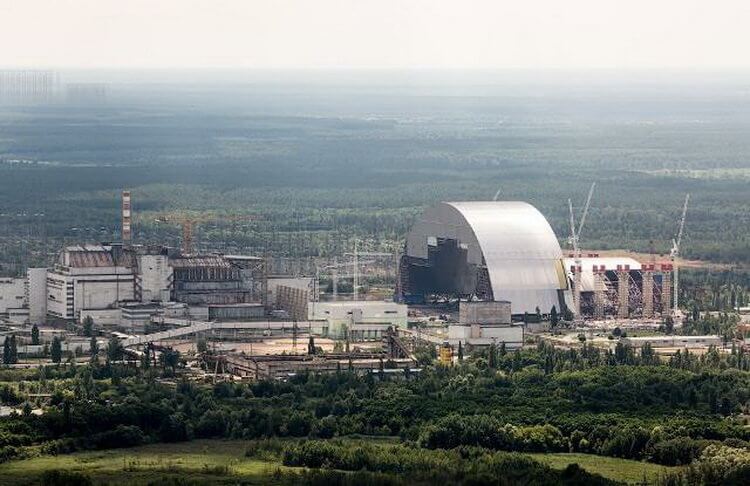 #видео | Внутри нового саркофага Чернобыльской АЭС стоимостью 1,5 миллиарда евро. Создание нового саркофага. Фото.