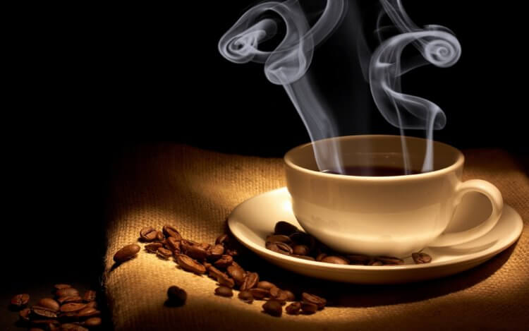 Ученые заявляют, что 25 чашек кофе в день не навредят вашему сердцу. Фото.