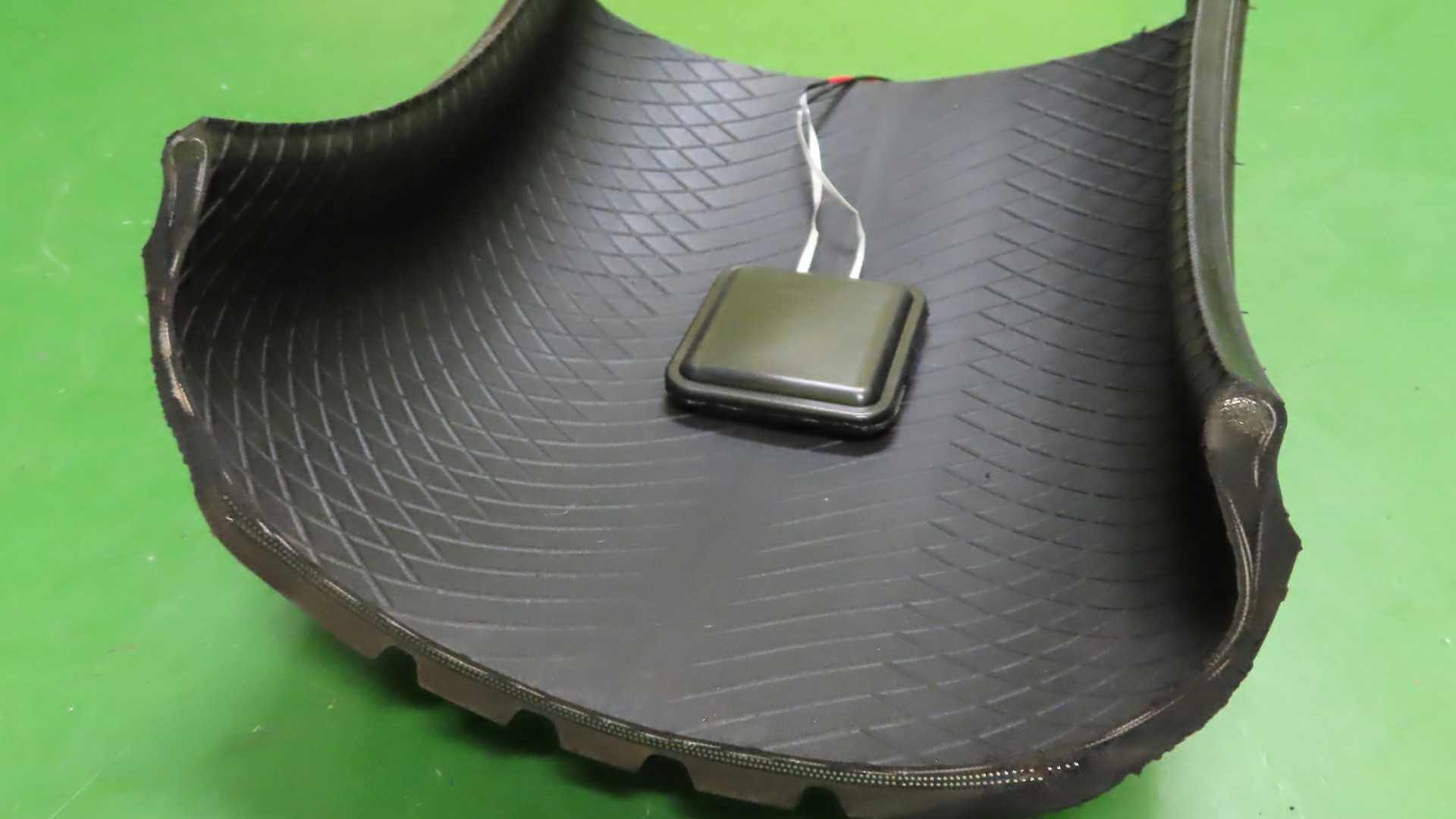 В Японии разработали покрышки, вырабатывающие электричество.. Что дальше?. Фото.