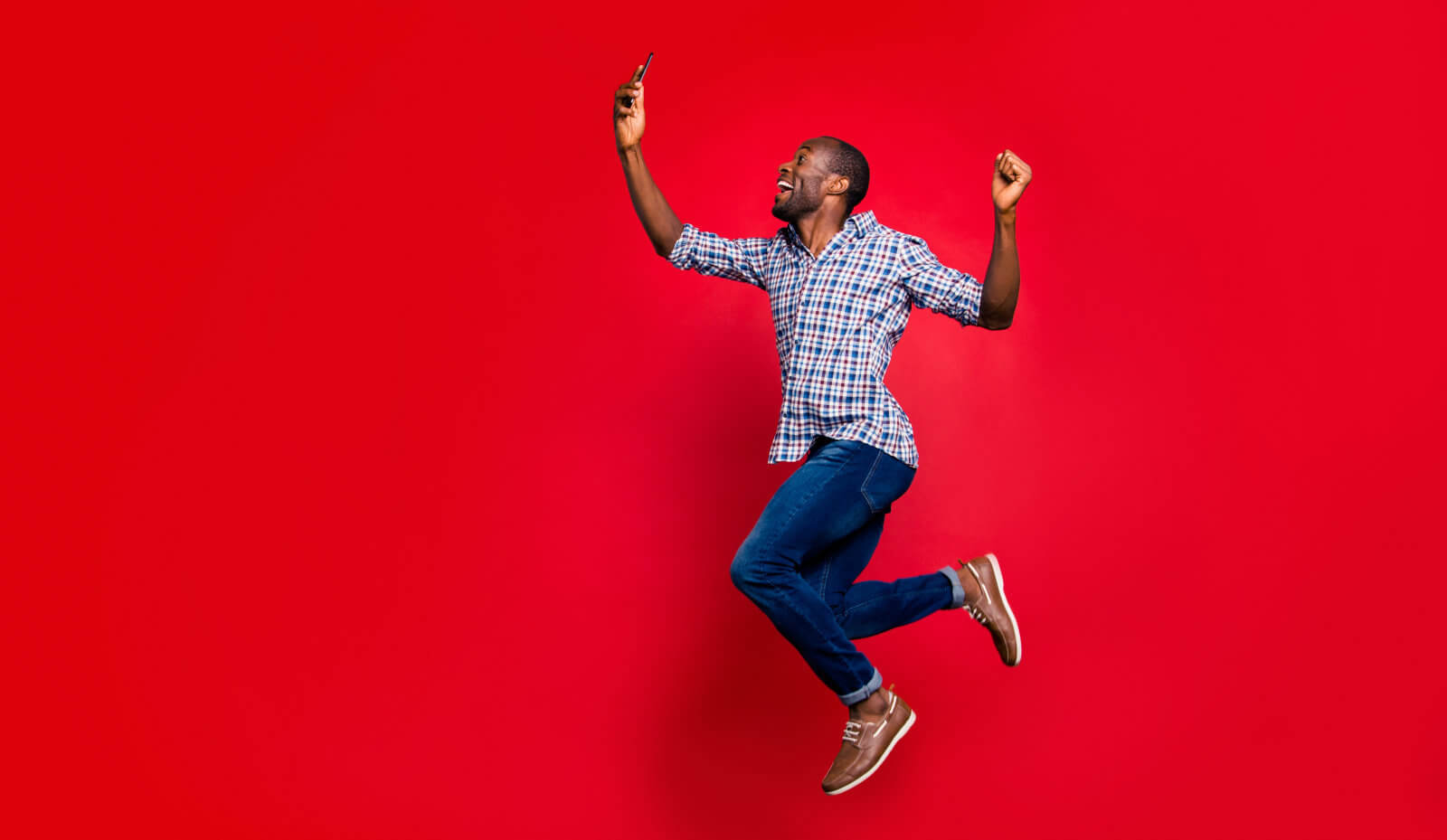 Ученые поняли, как определить характер человека по его смартфону.. Фото.