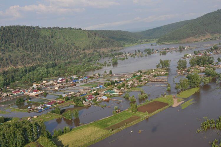 Наводнение в Иркутской области: причины и последствия. Можно ли предсказать наводнения? Фото.