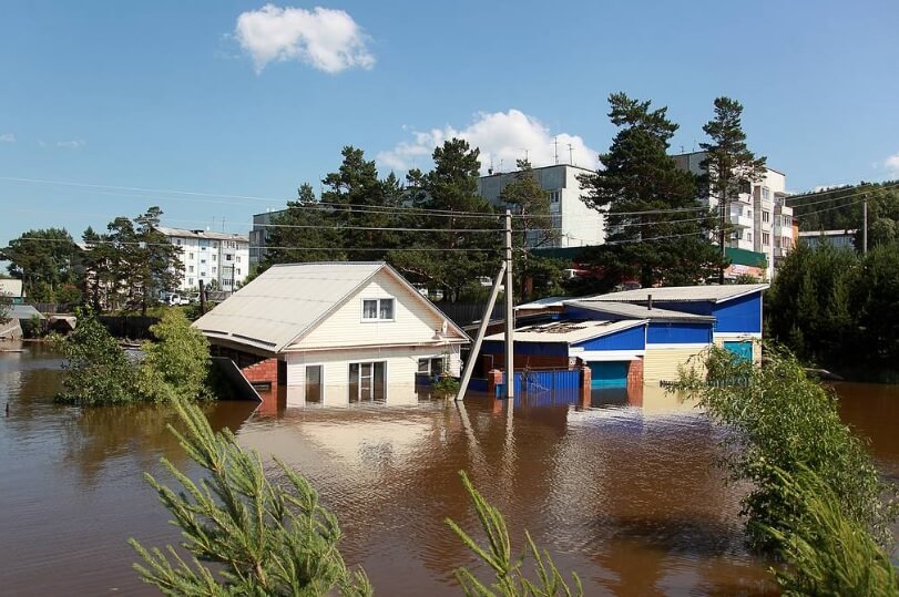Наводнение в Иркутской области: причины и последствия. Последствия наводнения в Иркутской области. Фото.