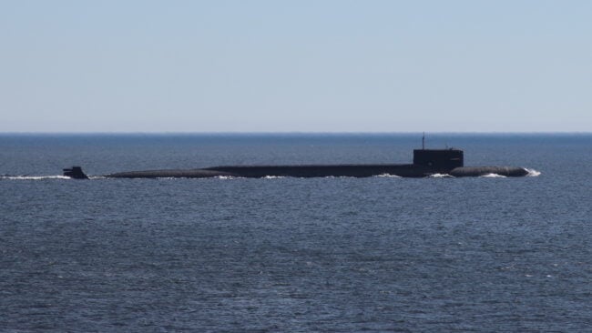 Трагедия на подводной лодке: как устроены БС-136 «Оренбург» и АС-12 «Лошарик». Фото.