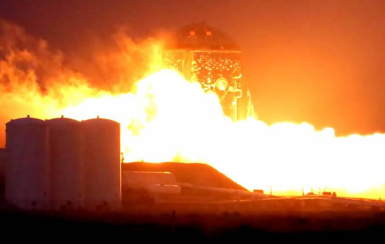 Илон Маск: мы сможем высадить человека на Луну в 2023 году.. Последние неудачи SpaceX.. Фото.