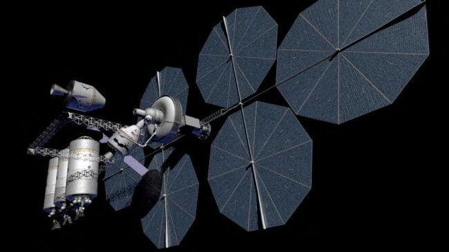 NASA вместе с SpaceX создадут заправочную станцию на орбите Земли. Фото.