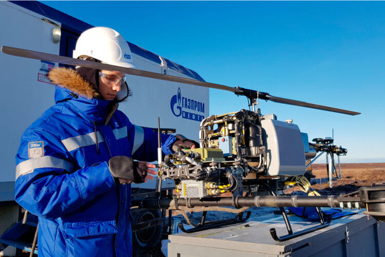 «Газпром нефть» использует летающие беспилотники для контроля нефтепроводов и не только. Летающие беспилотники для геологоразведки. Фото.