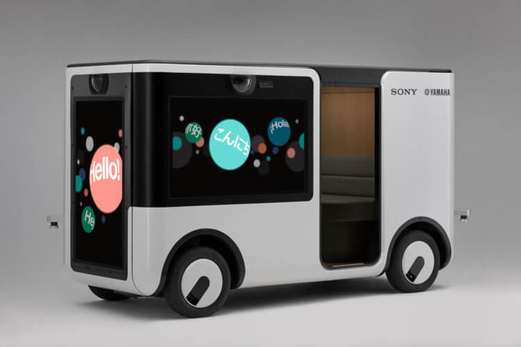 Sony и Yamaha представили беспилотный автомобиль с функцией дополненной реальности. Фото.