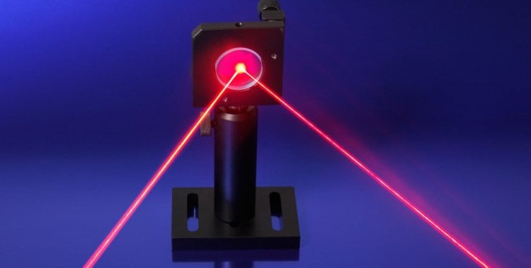 Пентагон разрабатывает «говорящие» лазеры. Что это такое и зачем нужны? Фото.