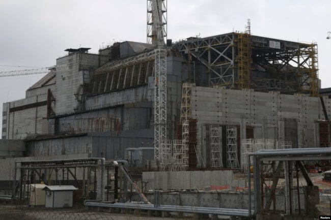 Старый саркофаг Чернобыльской АЭС разберут к концу 2023 года. Фото.