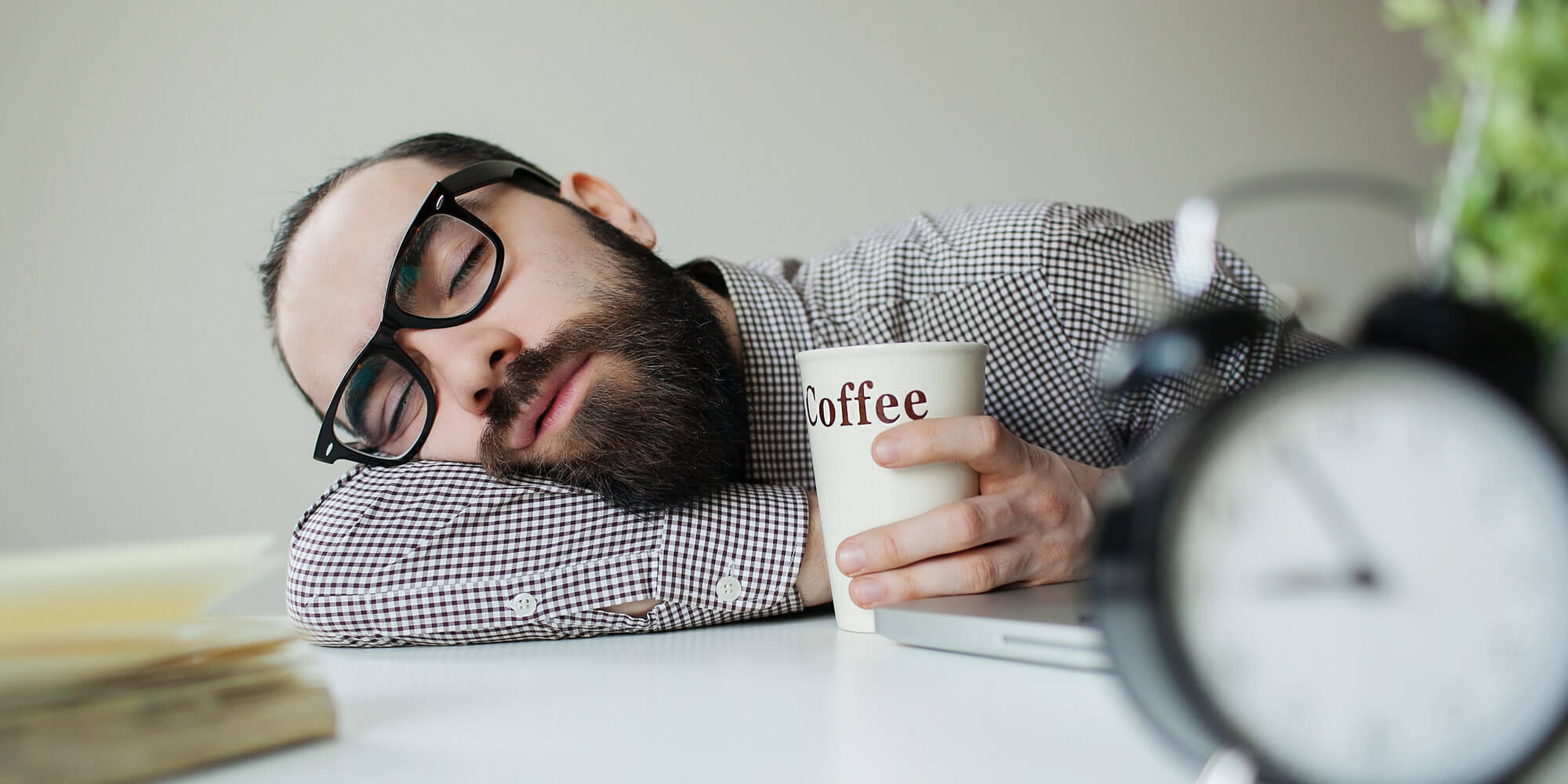 За свою жизнь человек спит от 15 до 30 лет. Фото.