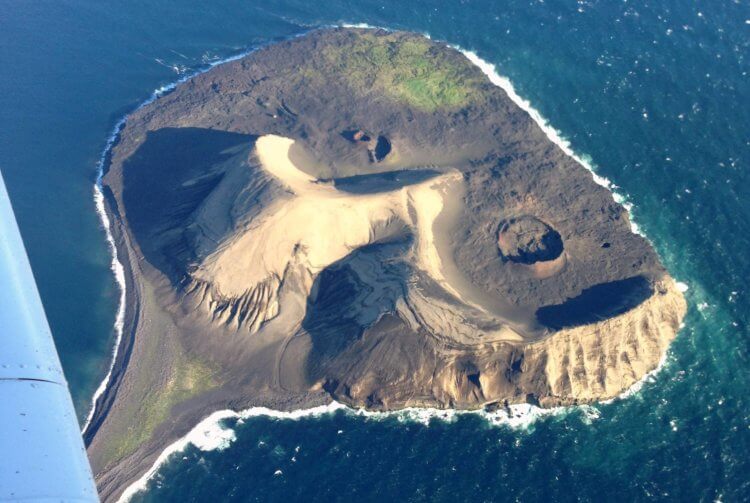 Остров Суртсей — самый молодой остров мира. Остров Суртсей — самый юный остров на планете. Фото.