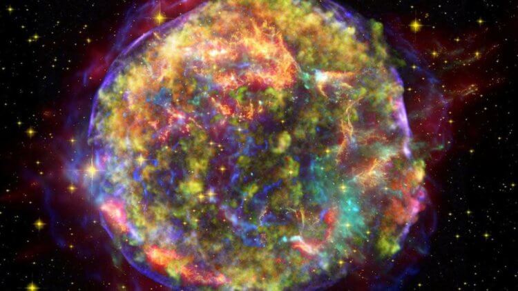 Ученые зафиксировали самый мощный за всю историю наблюдений взрыв сверхновой. Астрономы зафиксировали самый мощный взрыв сверхновой звезды в ранее неизвестной галактике. Фото.