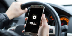 Uber будет выявлять аварии при помощи смартфона. Фото.