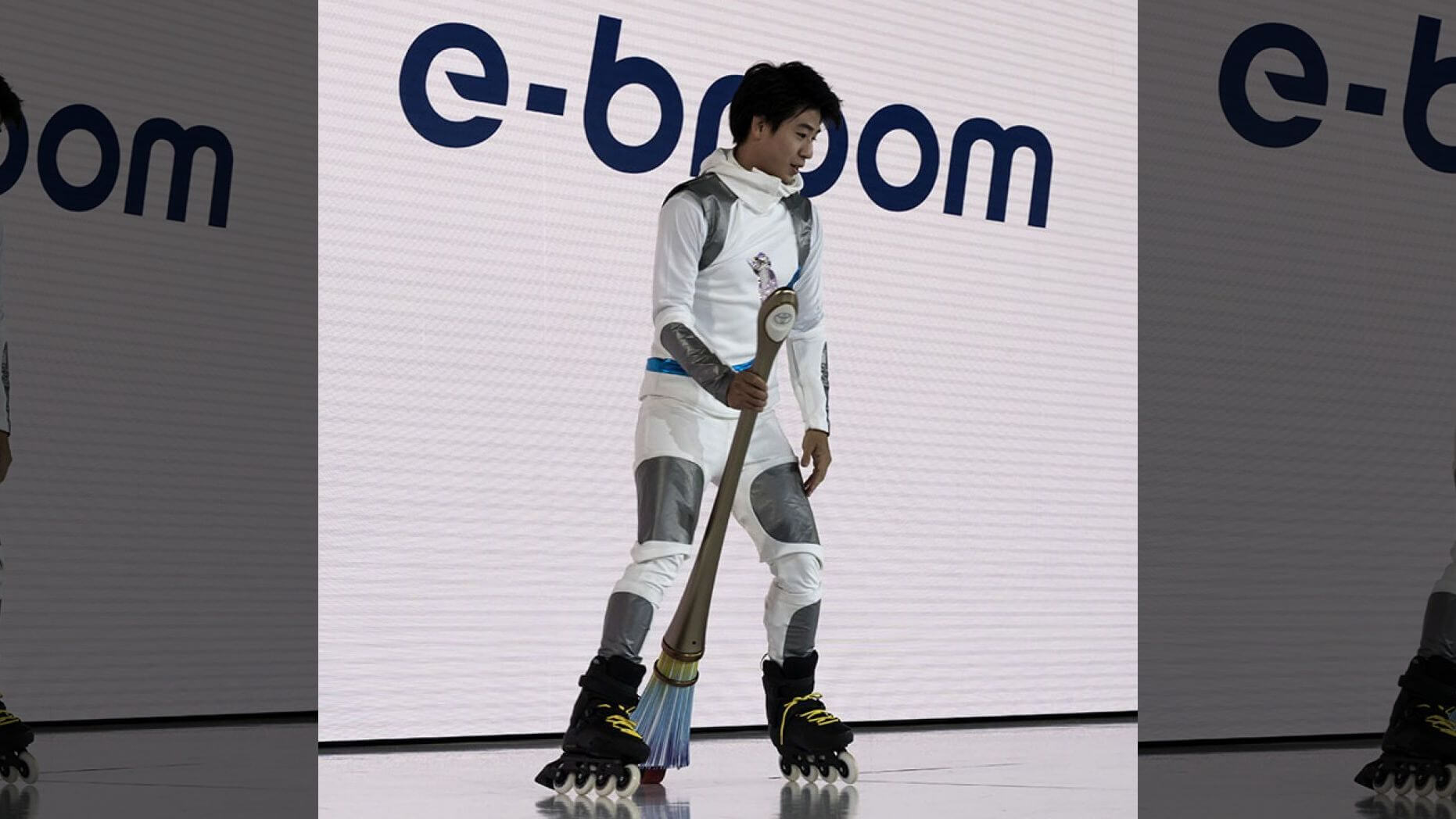 Toyota представила электрическую метлу как у Бабы-яги. Презентация электрической метлы от Toyota. Фото.