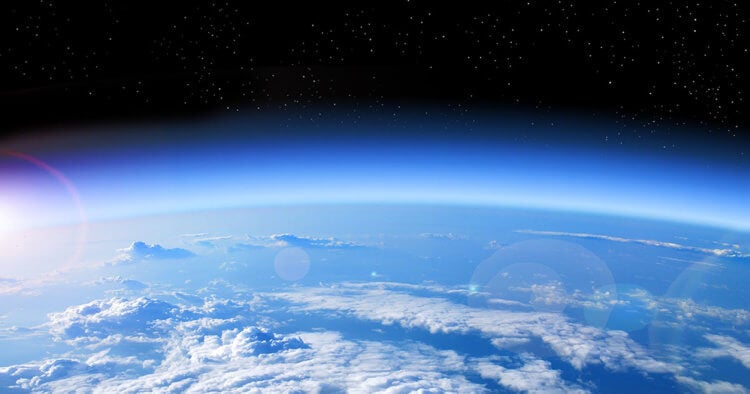 Озоновая дыра уменьшилась до рекордно низких показателей. Озоновый слой Земли. Фото.