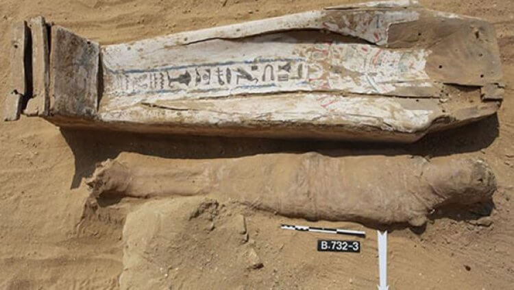 Как хоронили людей в древнем Египте? Мумия неизвестного египтянина. Фото.