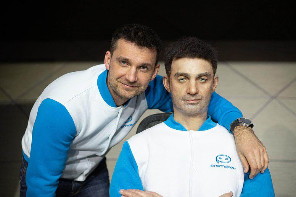 Компания способна создать двойника человека с абсолютно любой внешностью, который может использоваться как в профессиональных сферах, так и в повседневной жизни. Фото.