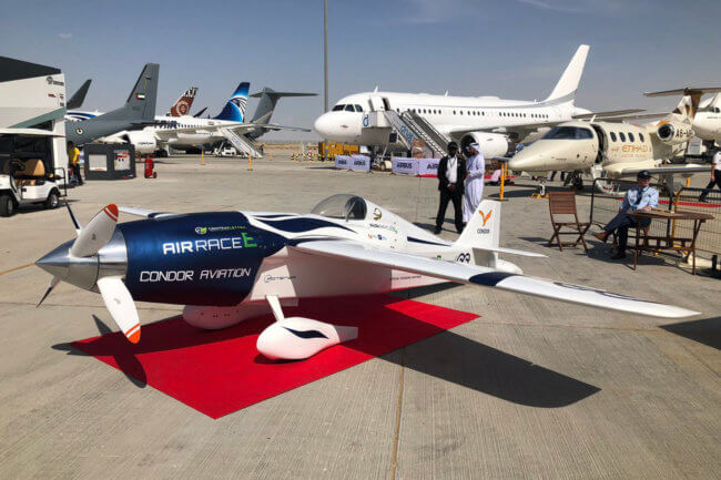 Airbus представили полностью электрический гоночный самолет. Фото.