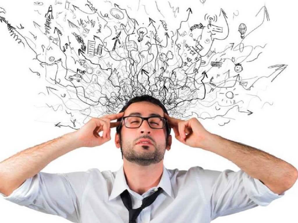 Умственная деятельность не способна повлиять на снижение общего веса. Фото.