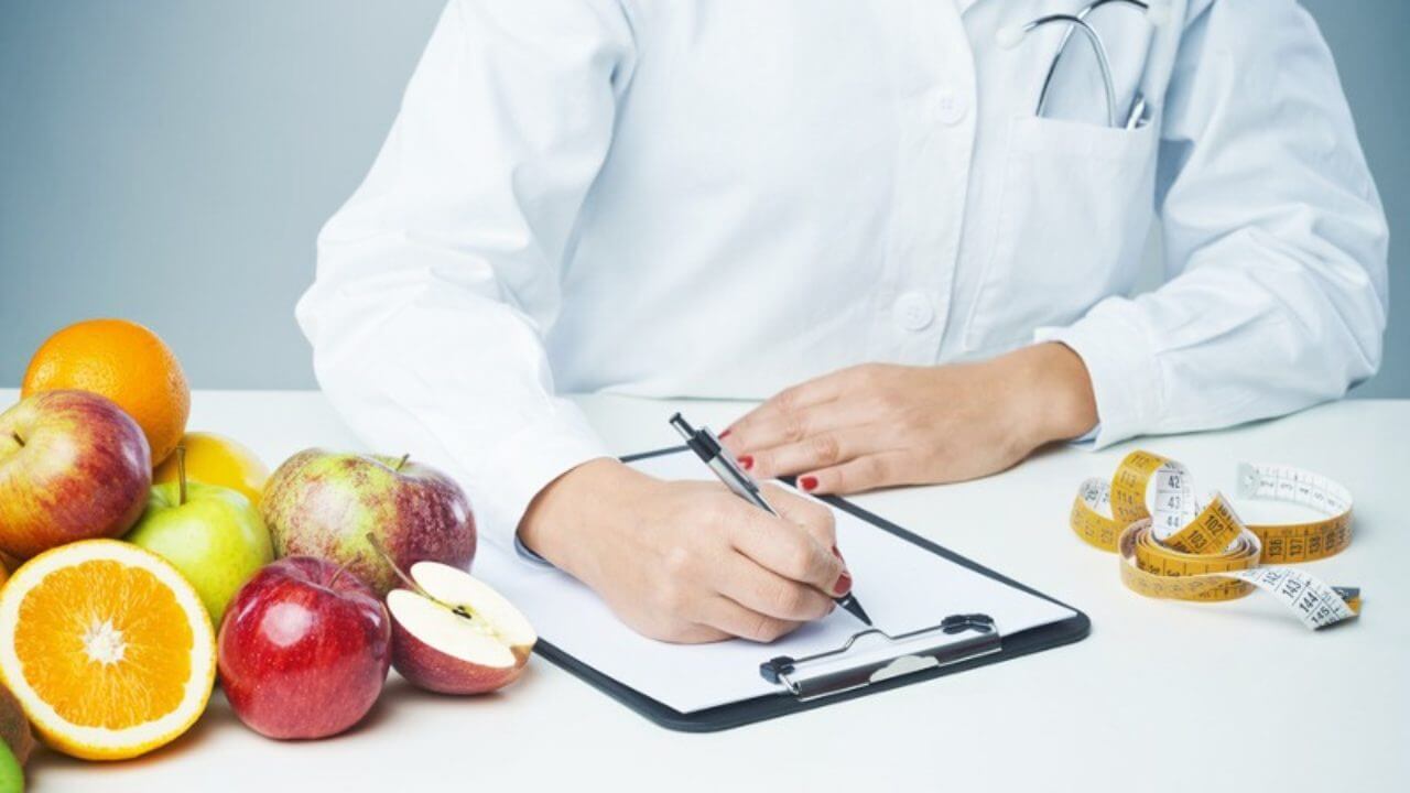 Как нужно питаться, чтобы быть здоровым? Пробовали ли вы прерывистое голодание? Делитесь в комментариях. Фото.