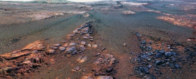 Как выглядит поверхность Марса? Последняя панорама марсохода “Opportunity”. Фото.