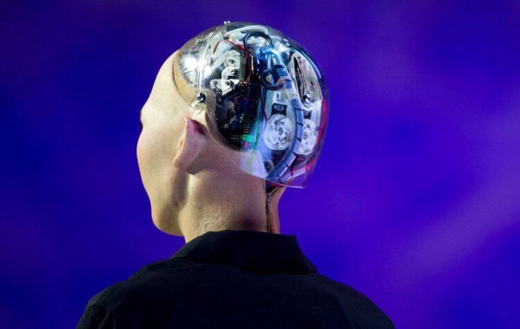 Может ли у робота возникнуть чувство эмпатии? Развитие у ИИ интеллекта может спровоцировать ряд этических и моральных проблем. Фото.