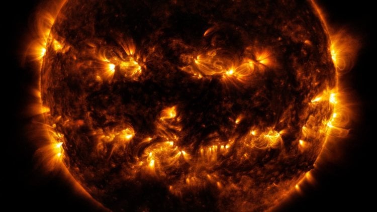 Почему наша планета в любом случае исчезнет? Фотография Солнца сделанная космическим телескопом Хаббл. Фото.