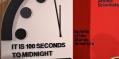 100 секунд до конца света: ученые перевели стрелки Часов Судного Дня. Фото.