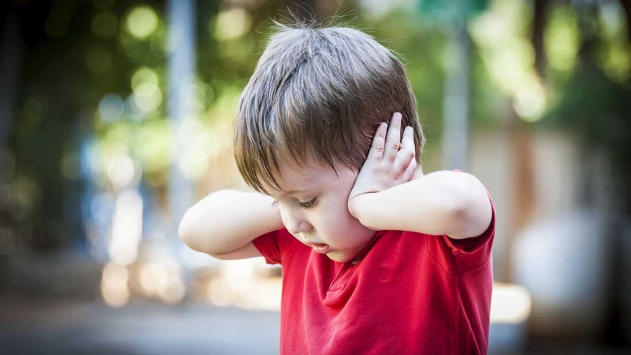 Можно ли вылечить аутизм? Согласно официальной статистике, той или иной формой аутизма страдает 1 человек из 1000. Фото.