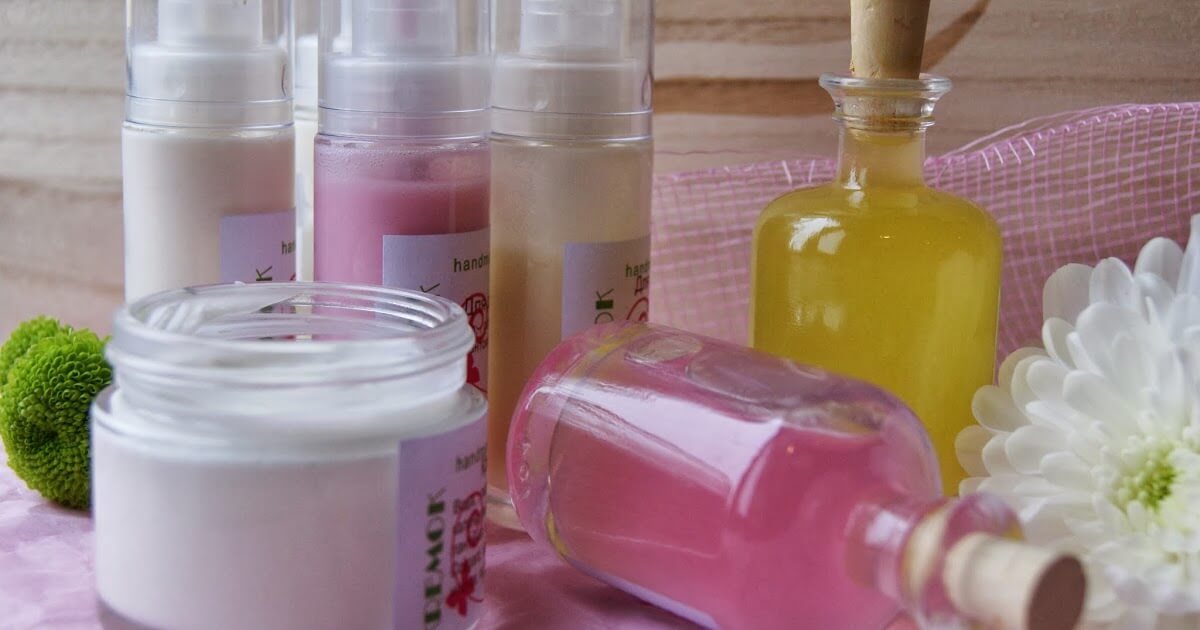 Наличие SLS в косметических и моющих средствах может нести опасность при их использовании. Фото.