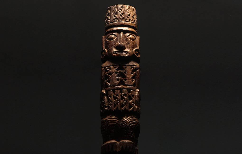 Так выглядит та самая статуя Пачакамака. Фото.