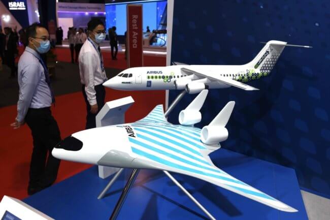 Airbus представила пассажирский самолет будущего, похожий на корабль из «Звездных войн». Фото.
