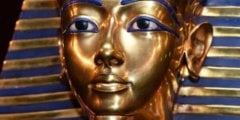 Найдена гробница Нефертити? Фото.